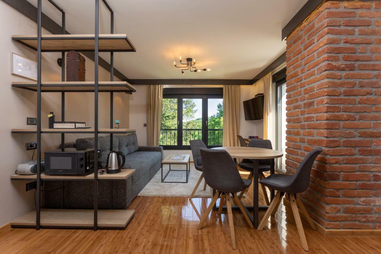 Pampas Apartments Mreznica Duga Resa Zewnętrze zdjęcie