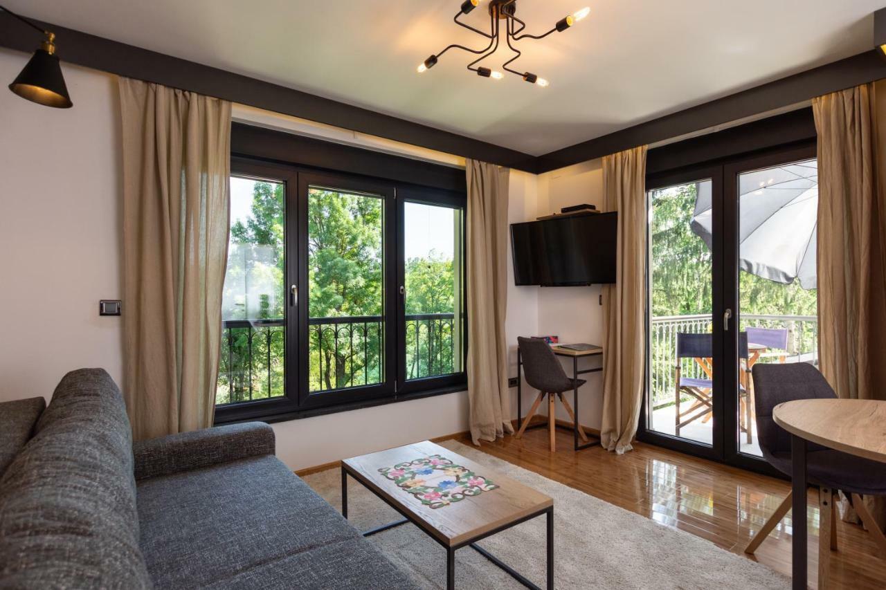 Pampas Apartments Mreznica Duga Resa Zewnętrze zdjęcie