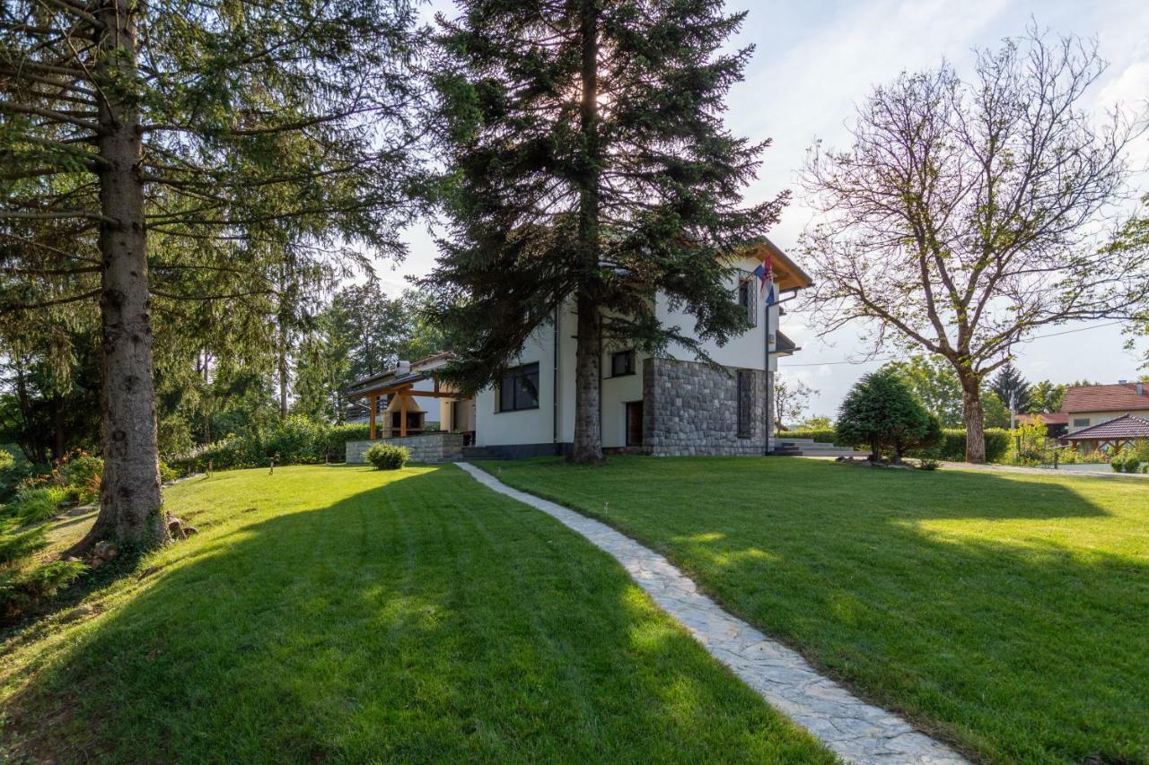 Pampas Apartments Mreznica Duga Resa Zewnętrze zdjęcie